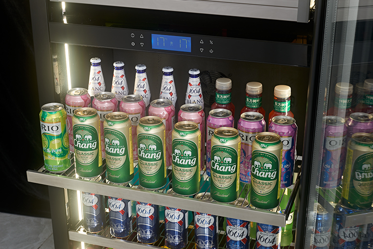 Refrigerador Vertical Elétrico - Wine In Beer Glass avaliação e preço