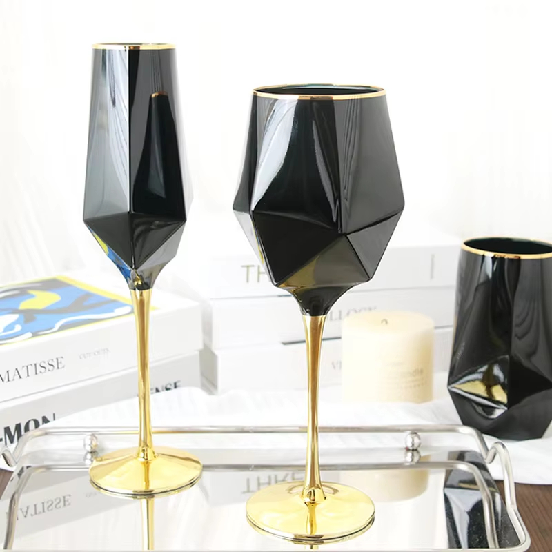 Taça de vidro de vinho com bor - Wine In Beer Glass avaliação e preço
